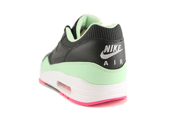 Nike air max yeezy sales