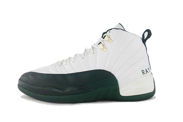 Air Jordan 12 PE