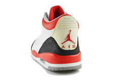 Air Jordan 3 "Fire Red" (2006)