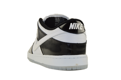 Nike SB Dunk Low "Concord"